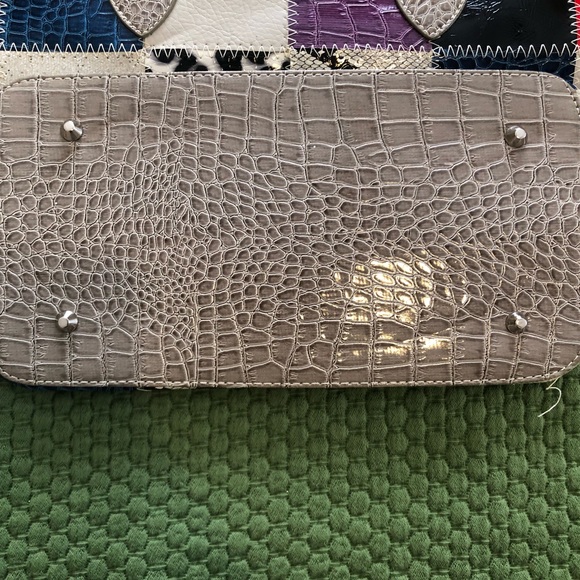 *Imitation* Dolce & Gabbana Large Tote Bag - Picture 4 of 12